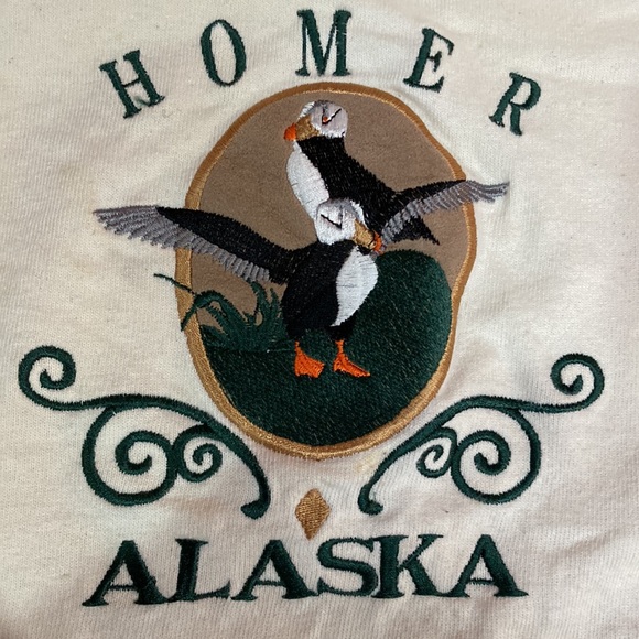 Top Threads Sz L 100% Cotton Pullover embroidered Puffin Design, Homer, AK - Picture 6 of 6